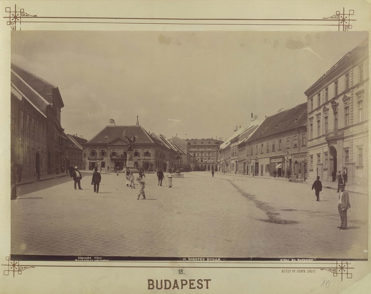 Dísz tér. A felvétel 1893 körül készült. A kép forrását kérjük így adja meg: Fortepan / Budapest Főváros Levéltára. Levéltári jelzet: HU.BFL.XV.19.d.1.07.019