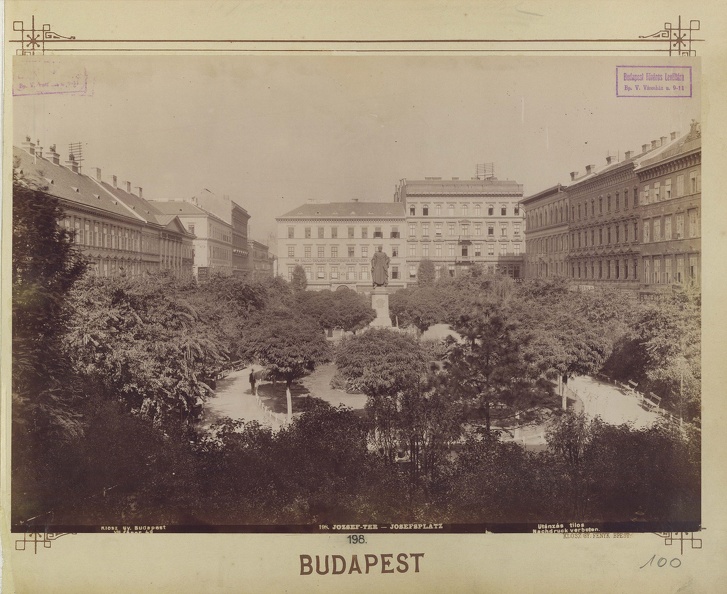 József nádor (József) tér. A felvétel 1890 és 1894 között készült. A kép forrását kérjük így adja meg: Fortepan / Budapest Főváros Levéltára. Levéltári jelzet: HU.BFL.XV.19.d.1.07.200