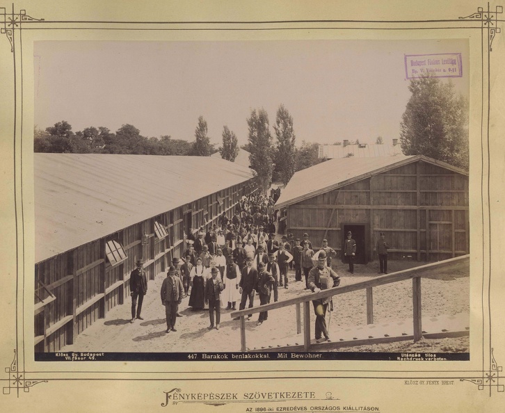 Gizella út, a Millenniumi kiállítás látogatóinak elszállásolására épült barakktelep. A felvétel 1896-ban készült. A kép forrását kérjük így adja meg: Fortepan / Budapest Főváros Levéltára. Levéltári jelzet: HU.BFL.XV.19.d.1.10.022