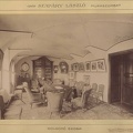 a Szapáry-kastély dolgozószobája. A felvétel 1895-1899 között készült. A kép forrását kérjük így adja meg: Fortepan / Budapest Főváros Levéltára. Levéltári jelzet: HU.BFL.XV.19.d.1.12.201