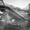 lerombolt híd a Dnyeszter folyón.