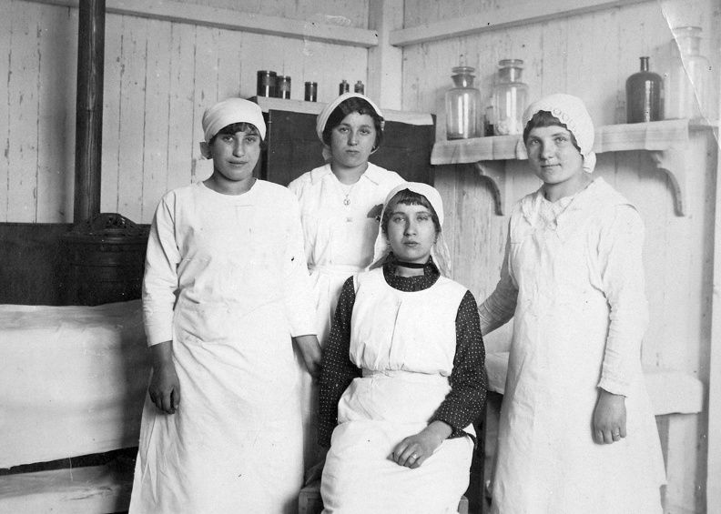 barakk kórház, ápolónők az első világháború alatt.