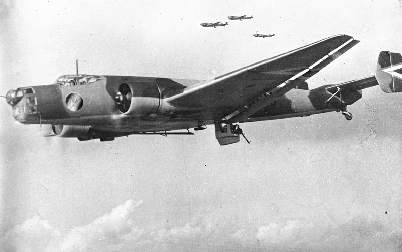 Junkers Ju-86 K-2 típusú repülőgépek.