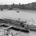 Belgrád (Ferenc József) rakpart, nemzetközi hajóállomás. Látkép a Szent Gellért tér felé.
