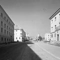 Kossuth utca, háttérben a Thury-vár.