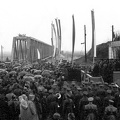 az újjáépített vasúti híd avató ünnepsége.