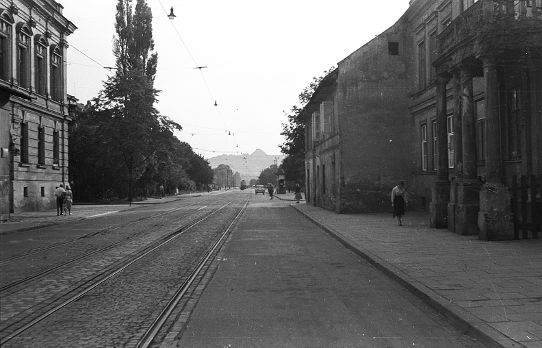 ulica Marszalka Józefa Pilsudskiego az ulica Retoryka felé nézve.