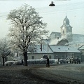 ulica Slovenského národného povstania (Szlovák Nemzeti Felkelés), szemben a katolikus templom.