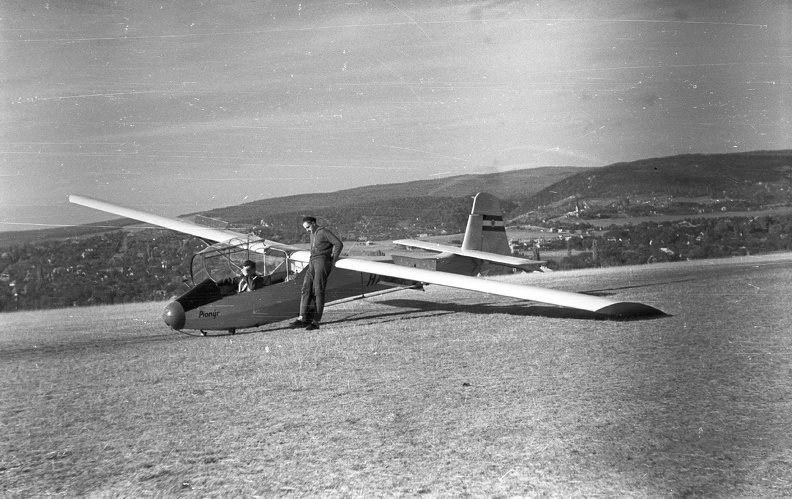 Letov LF-109 Pionyr vitorlázó repülőgép.