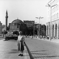 Mária Lujza hercegnő sugárút, szemben a Banja basi mecset.