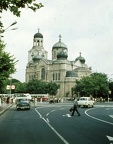 ulica Preszlav, szemben a Szűz Mária mennybemenetele katedrális.
