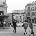 Sergius diadalív (Aranykapu) a Sergijevaca utca elején.