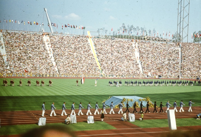 Olimpiai Stadion, az olimpia megnyitóünnepsége.