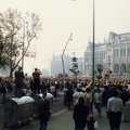 Alkotmány utca a Kossuth Lajos tér felé nézve 1989 október 23-án, a köztársaság kikiáltása idején.